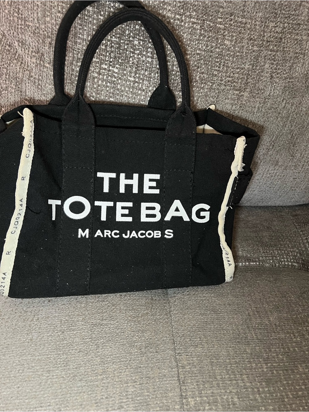 Marc Jacobs The Small Tote Bag - Black, Shoulder Strap Missing